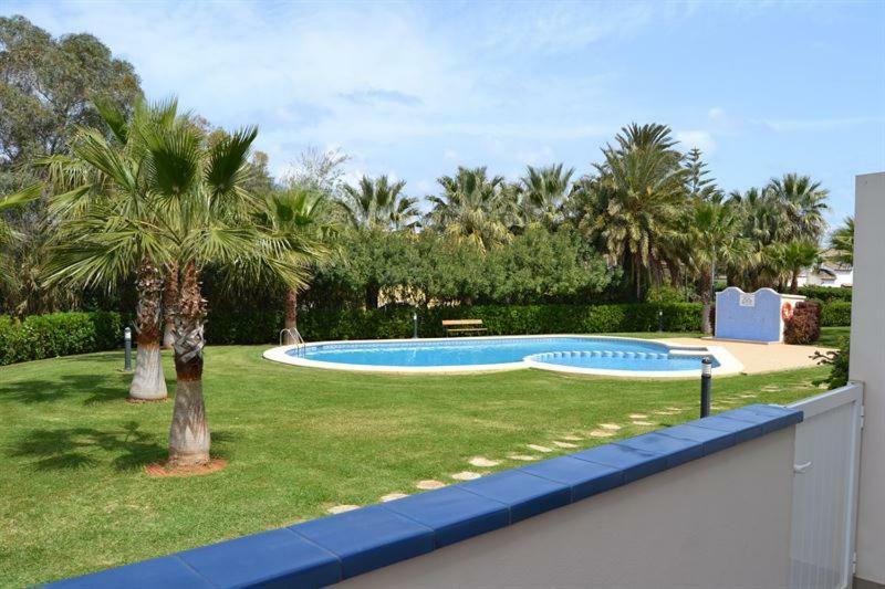 Las Olas Pili Locدينايا المظهر الخارجي الصورة